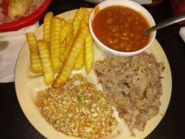 Randy's Barbecue food