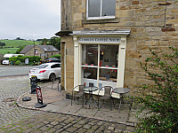 Cobbles Tea Room inside