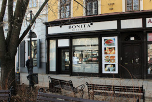 Bonita Bistro outside