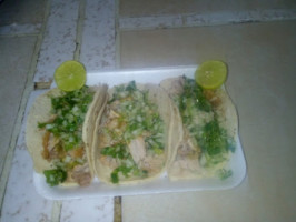 Carnitas Robles food