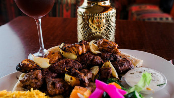 El Attar Middle Eastern Grill food