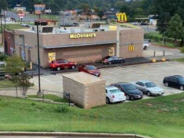 Mcdonald's outside