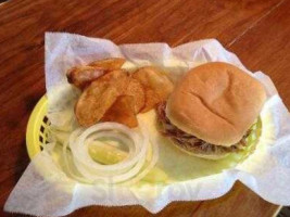 Porkys Bbq Of Paoli food