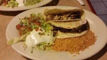 El Ranchito food