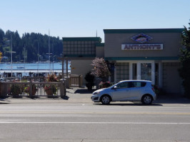 Anthony's at Gig Harbor outside