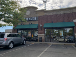 FIRST WATCH RESTAURANTS inside