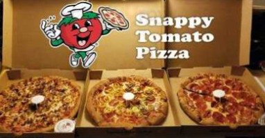 Snappy Tomato Pizza food