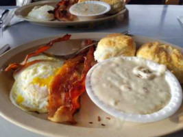 The Barbeque Depot food