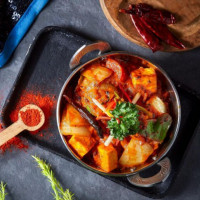 Qí Lǐ Sī Chilliesine Indian Cún Zhōng Diàn Cunzhong food