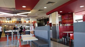 Kfc Colomiers New Décor inside