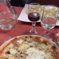 Pizza de Venise inside