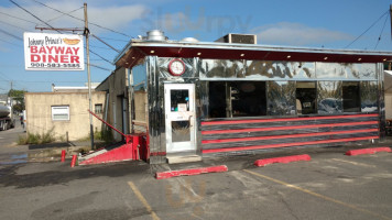 Johnny Prince's Famous Bayway Diner outside