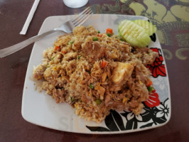 Grandmas Thai Cuisine food