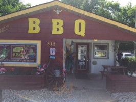 The Florida Cracker B Que food