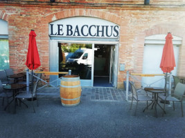 Le Bacchus inside