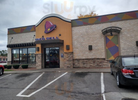 Taco Bell outside