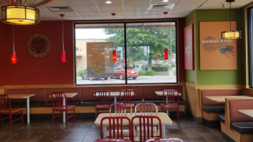 Popeyes Louisiana Kitchen inside