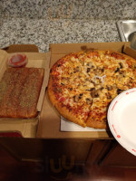 Pizza Hut food