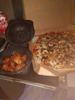 Pizza Hut food