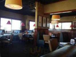 Ruby Tuesday inside