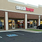 Smashburger outside