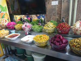 Falafel Sarayı food