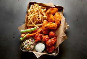 Buffalo Wild Wings food