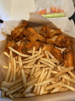 Buffalo Wild Wings food