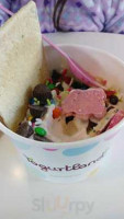 Yogurtland food