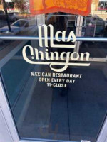 Mas Chingon outside