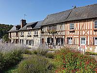 Restaurant de la Tour outside