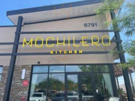 Mochilero Kitchen outside