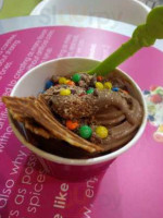 Menchie's Frozen Yogurt food