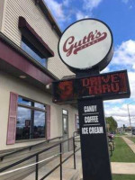 Guth's End Of The Trail Candy Shoppe outside