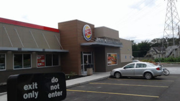 Burger King outside