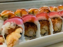 Sushi Wave food