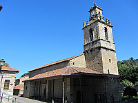 Pizzeria, Panaderia, Cafeteria Gozotegia Zariz inside