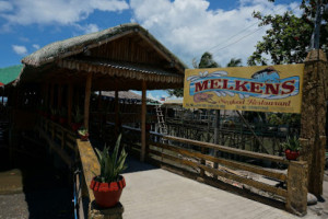 Melkens Seafood outside