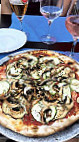 Pizzeria Un Posto Al Sole food