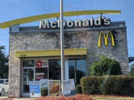 Mcdonald's outside