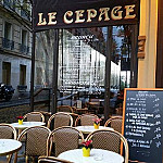 Le Cepage Montmartrois inside