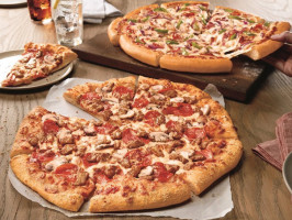 Pizza Hut food