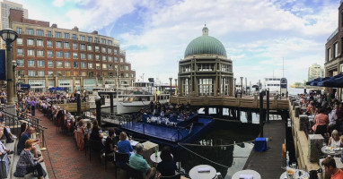 Rowes Wharf Sea Grille food