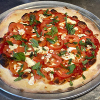 Cane D'oro Wood Fired Pizza food