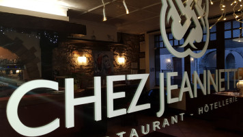 Chez Jeannette food