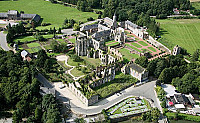 Les Caves De L'abbaye D'aulne outside