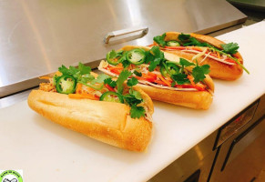 Banh Mi Bites food