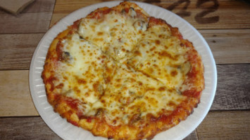 Mancino's Pizza Grinders food