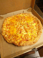 Angelia's Pizza food