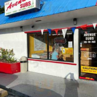 Avenue Subs Key Largo outside